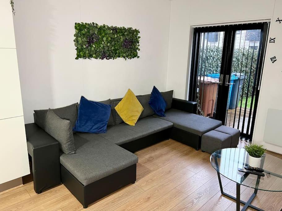 Large Townhouse 5 Beds With Two Parking Spaces - Manchester City Centre 외부 사진
